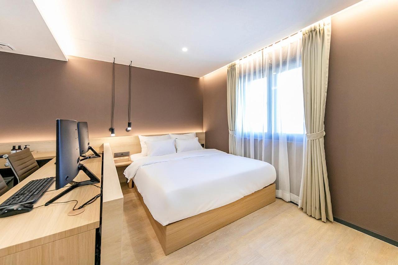 Hotel Yaja Gimhae Buitenkant foto