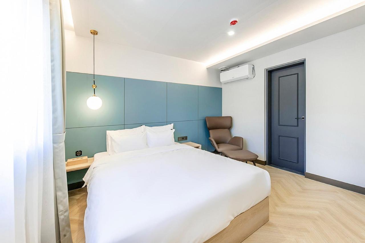 Hotel Yaja Gimhae Buitenkant foto