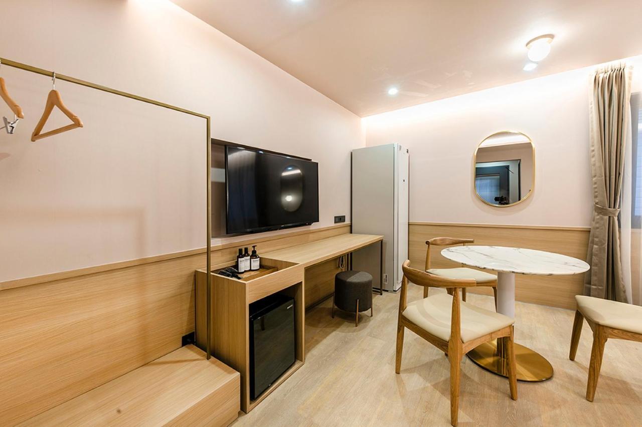 Hotel Yaja Gimhae Buitenkant foto